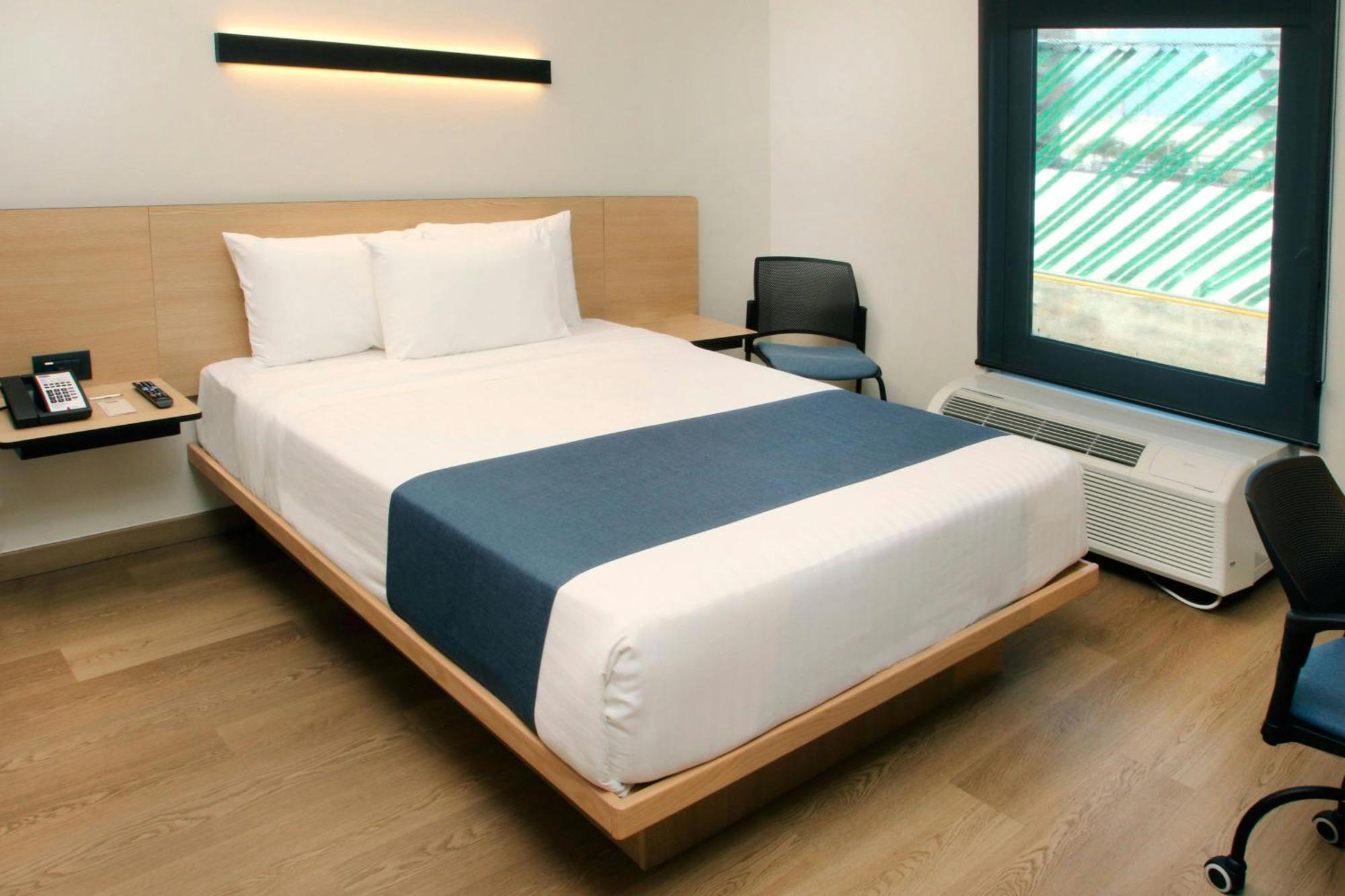 ซิตี้ เอ็กซ์เพรส เรย์โนซา Hotel ภายนอก รูปภาพ