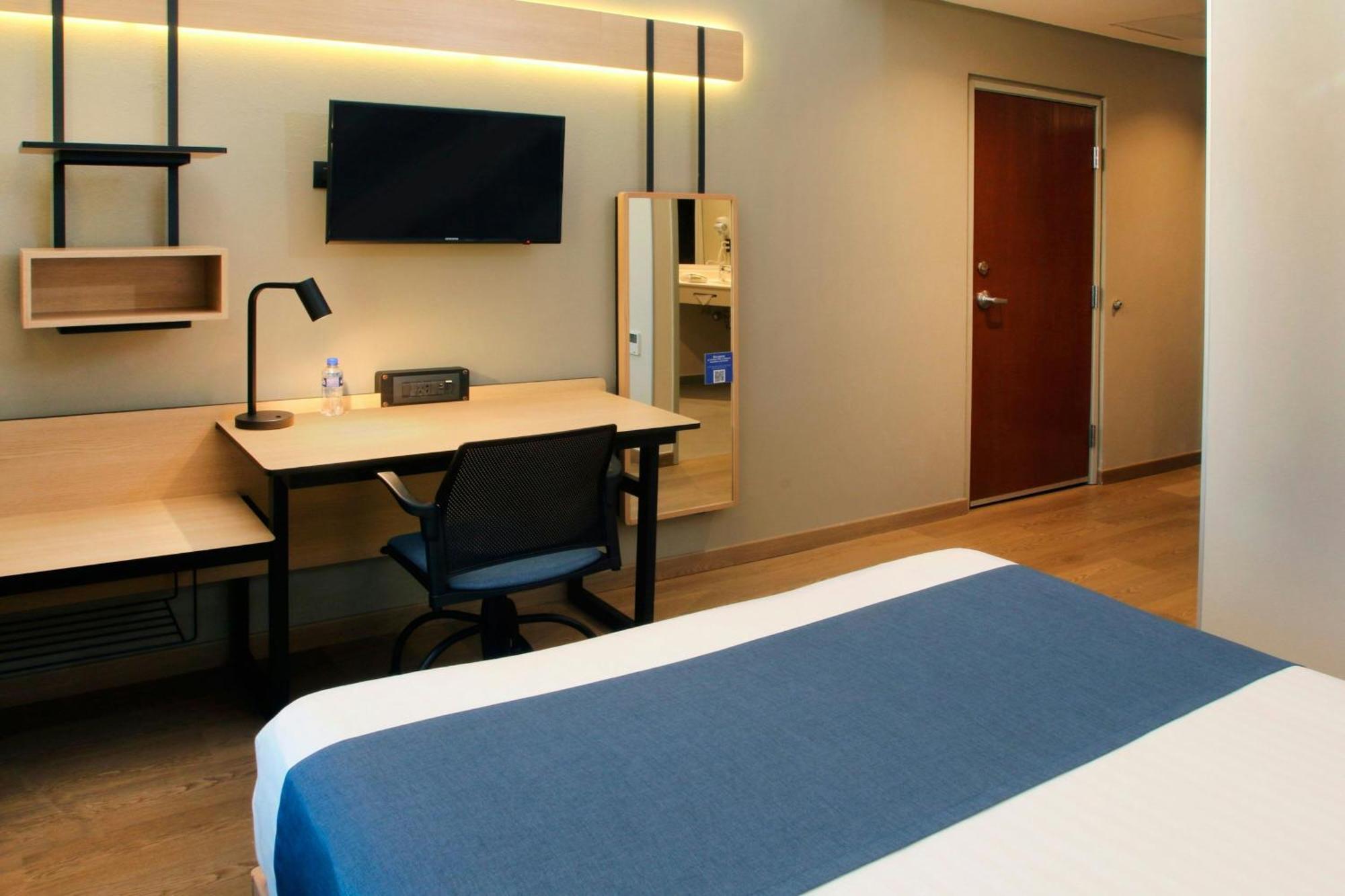 ซิตี้ เอ็กซ์เพรส เรย์โนซา Hotel ภายนอก รูปภาพ