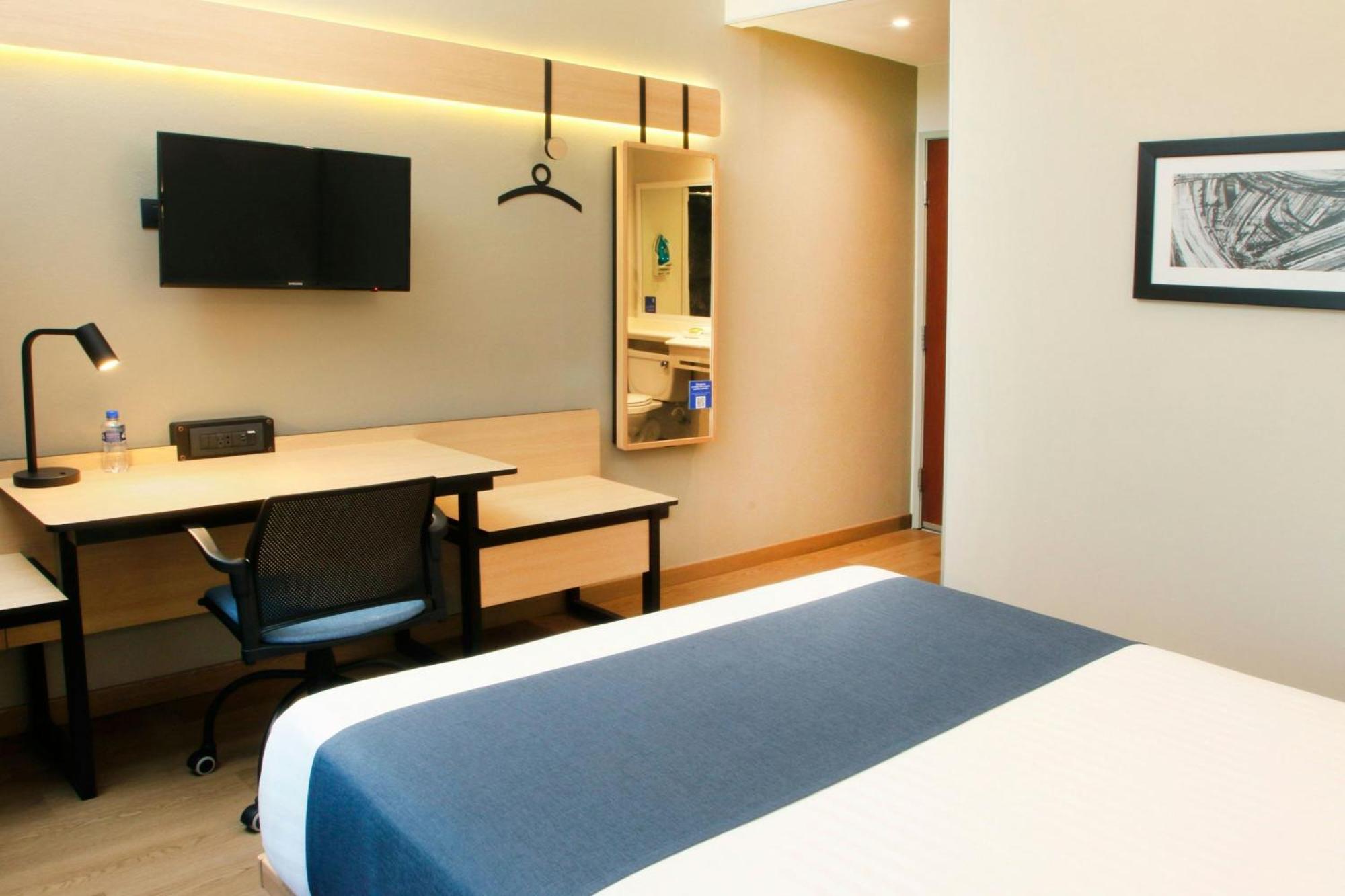 ซิตี้ เอ็กซ์เพรส เรย์โนซา Hotel ภายนอก รูปภาพ