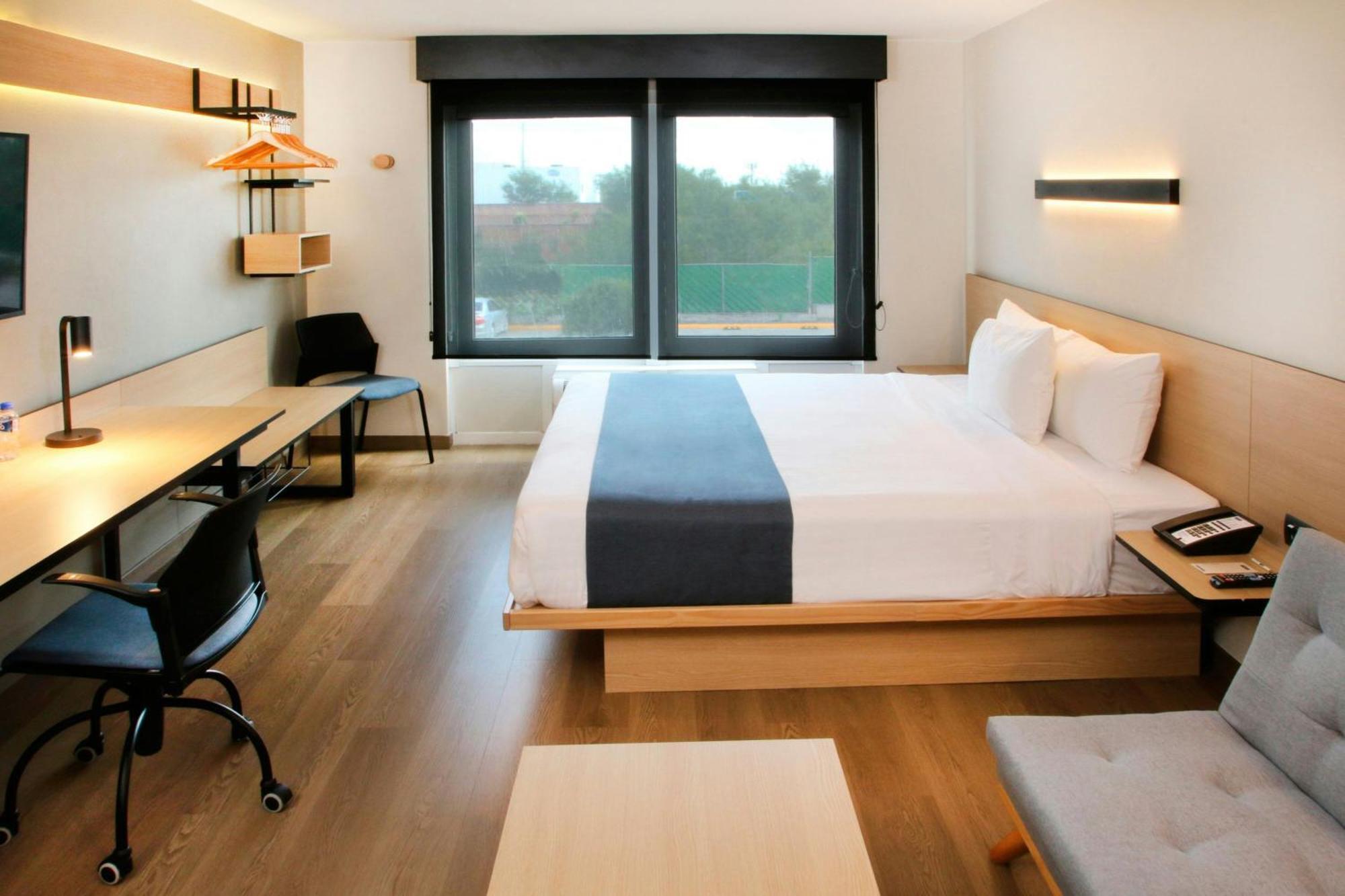 ซิตี้ เอ็กซ์เพรส เรย์โนซา Hotel ภายนอก รูปภาพ
