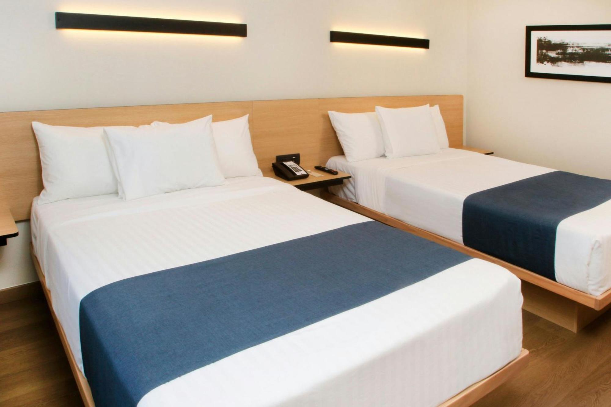 ซิตี้ เอ็กซ์เพรส เรย์โนซา Hotel ภายนอก รูปภาพ