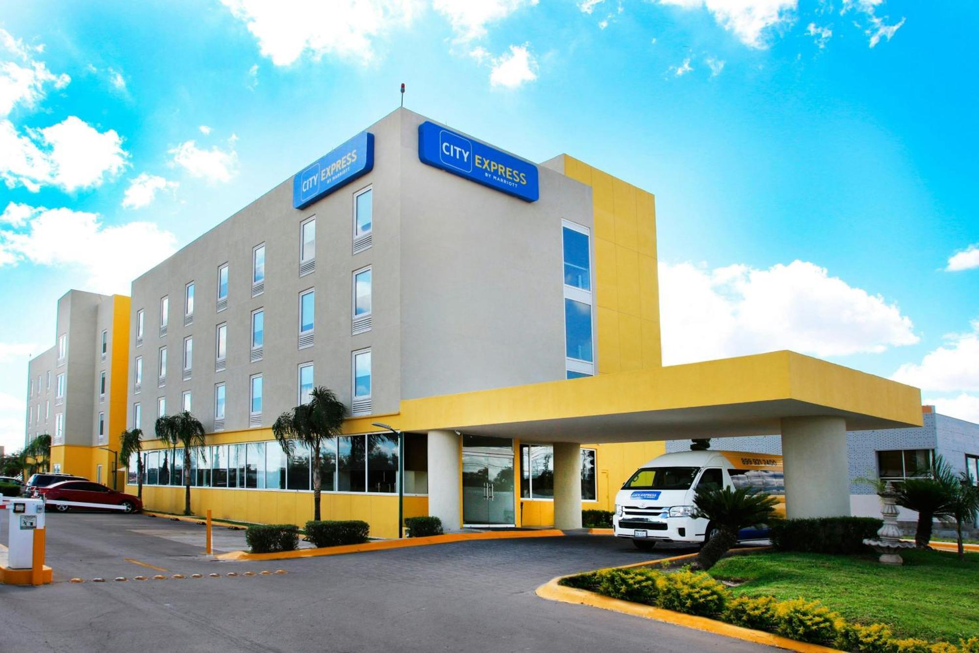 ซิตี้ เอ็กซ์เพรส เรย์โนซา Hotel ภายนอก รูปภาพ