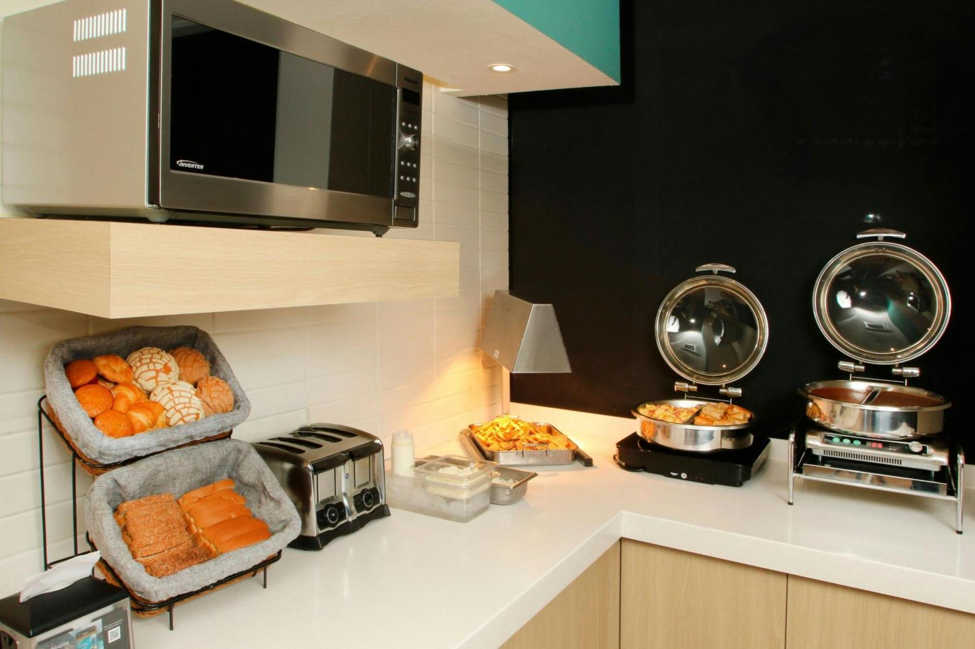 ซิตี้ เอ็กซ์เพรส เรย์โนซา Hotel ภายนอก รูปภาพ